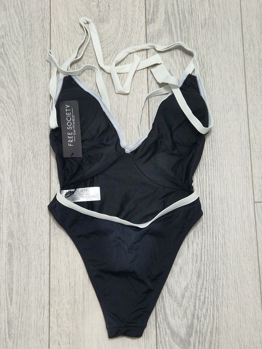 Costume de baie!