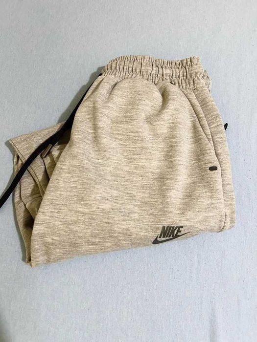 Спортен екип Nike