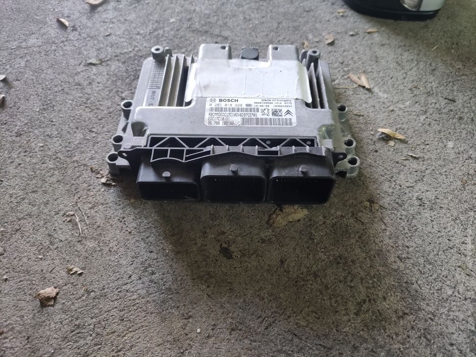 Компютър за Пежо 208 1.6hdi