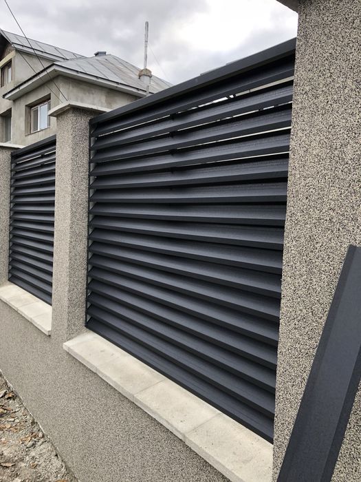 Vand garduri și porți