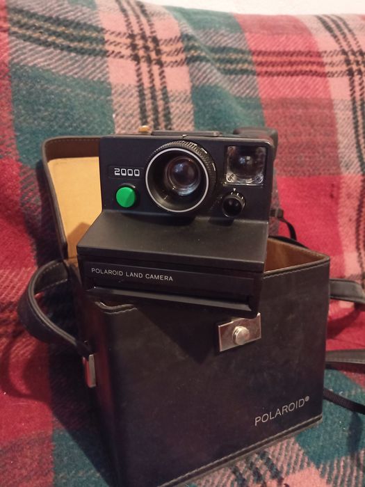 polaroid land camera 2000