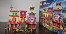 Lego 43245 Casa Magica a familiei Madrigal
