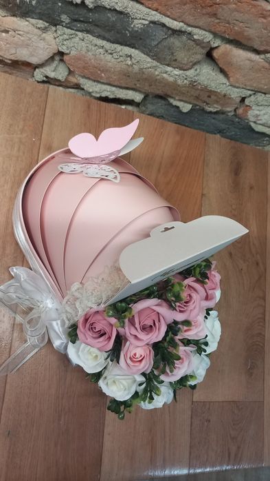 Букет за изписване на бебе.