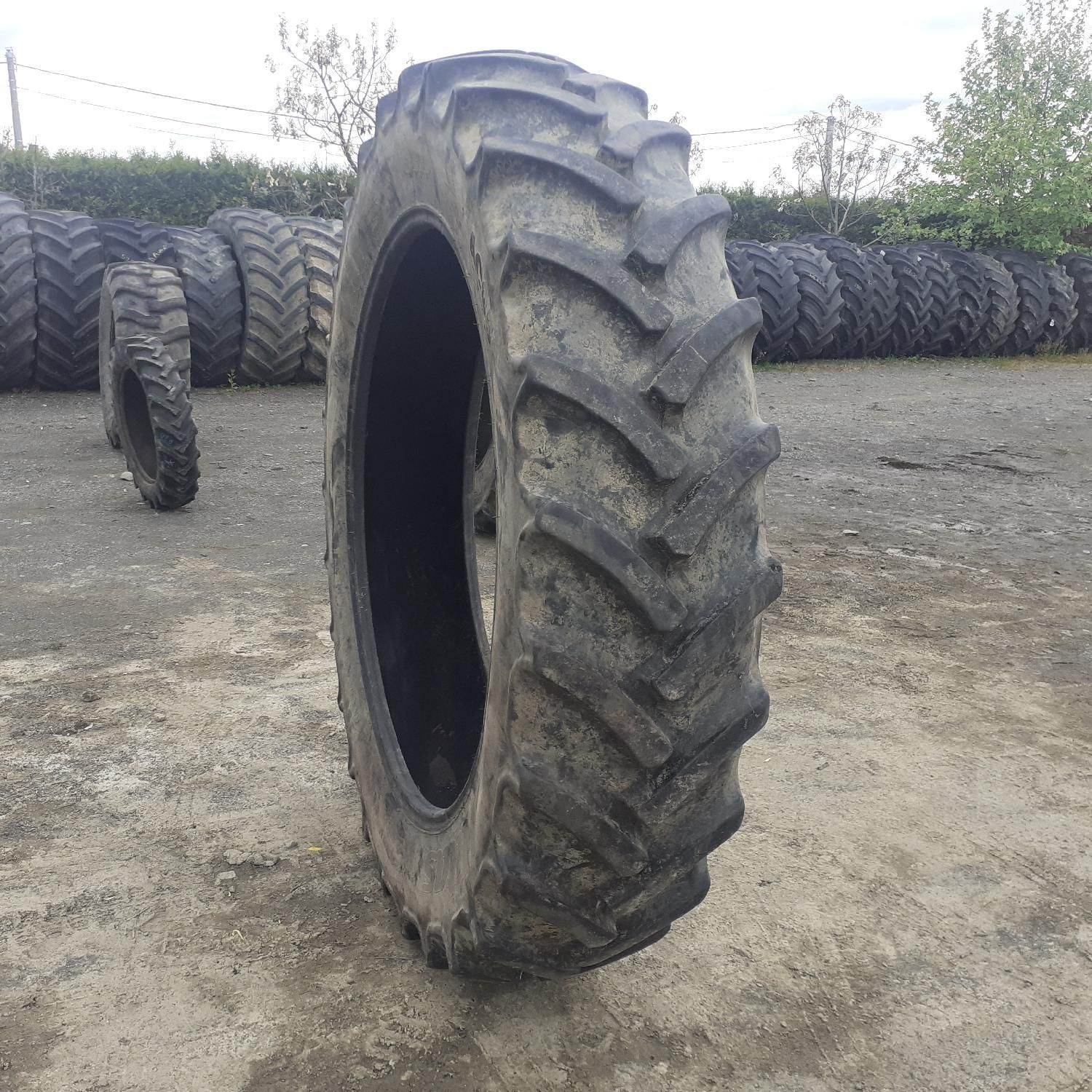 Cauciucuri 380/90R46 Mitas Anvelope Second Hand IN STOC