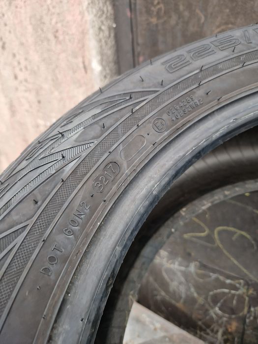 2 Anvelope Nokian 225 55 R18 M+S