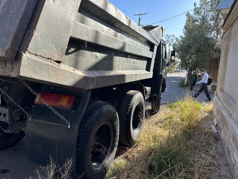 Kamaz samasval sotiladi