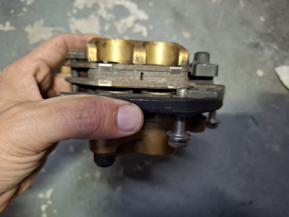 Etrieri cu placute pentru Triumph street triple 675 model 2008-2016