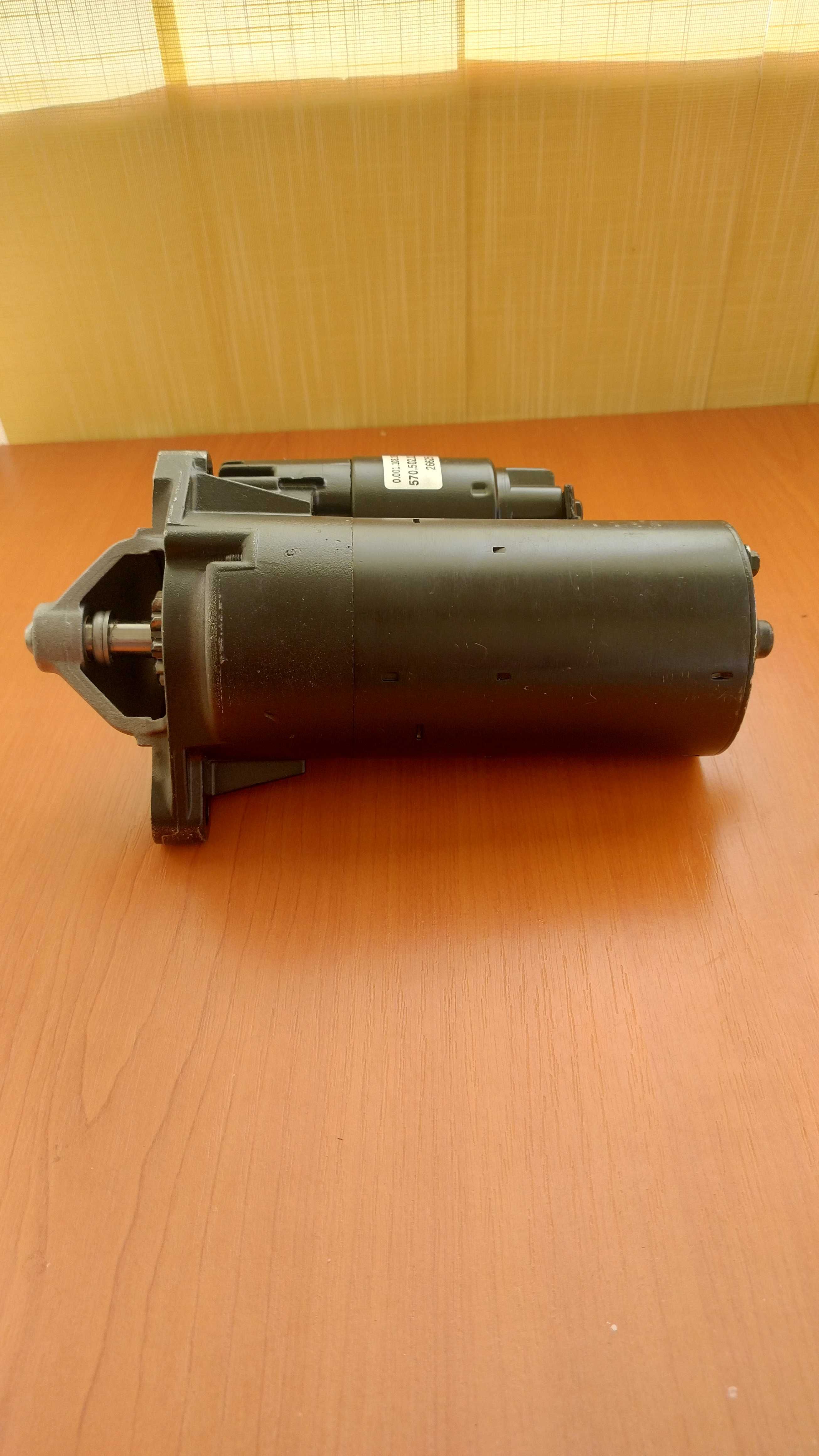 Electromotor ALANKO 12V, 1,7KW, dinți:10,11, plug, diametru 66 mm