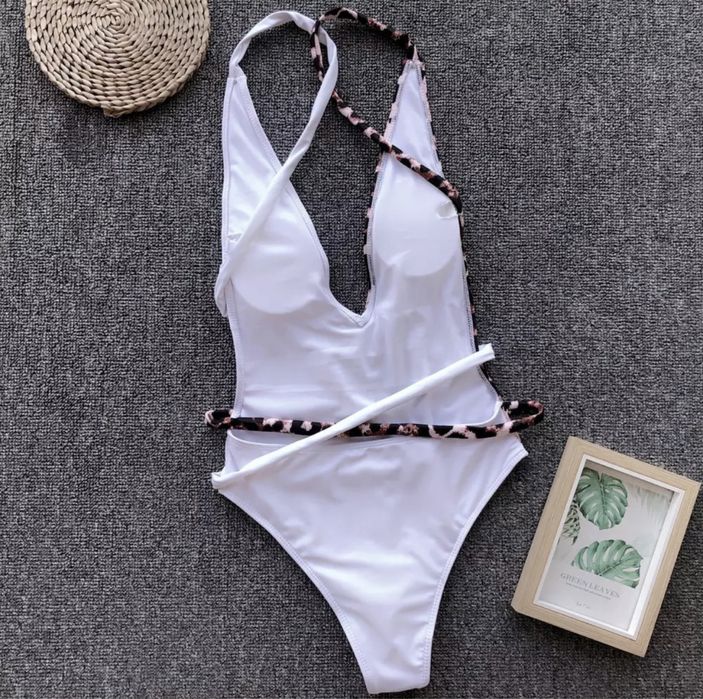 Costum baie C13 (Daira-Shop.ro) intreg Leopard bretele PushUp Reglabil