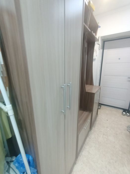 Продам в хорошем состоянии  прихожую.