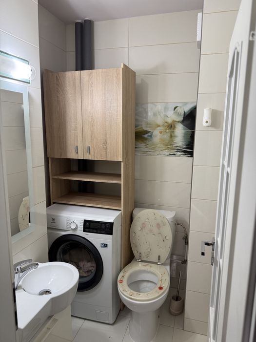 Apartament 3 camere et 1