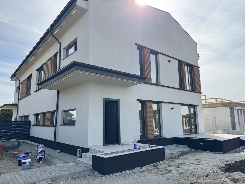 Direct proprietar vand duplex finisat lux la cheie in spate la Jysk