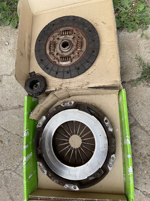 Комплект Сцепления Toyota corolla тойота королла E120