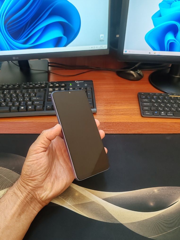 Poco C65 8/128gb(2024)iwlawi zur aybi yuq tozza telefon uyaltirmaydi