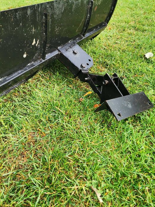 Lamă zăpadă motocultor, atv, tractor pentru tuns gazon