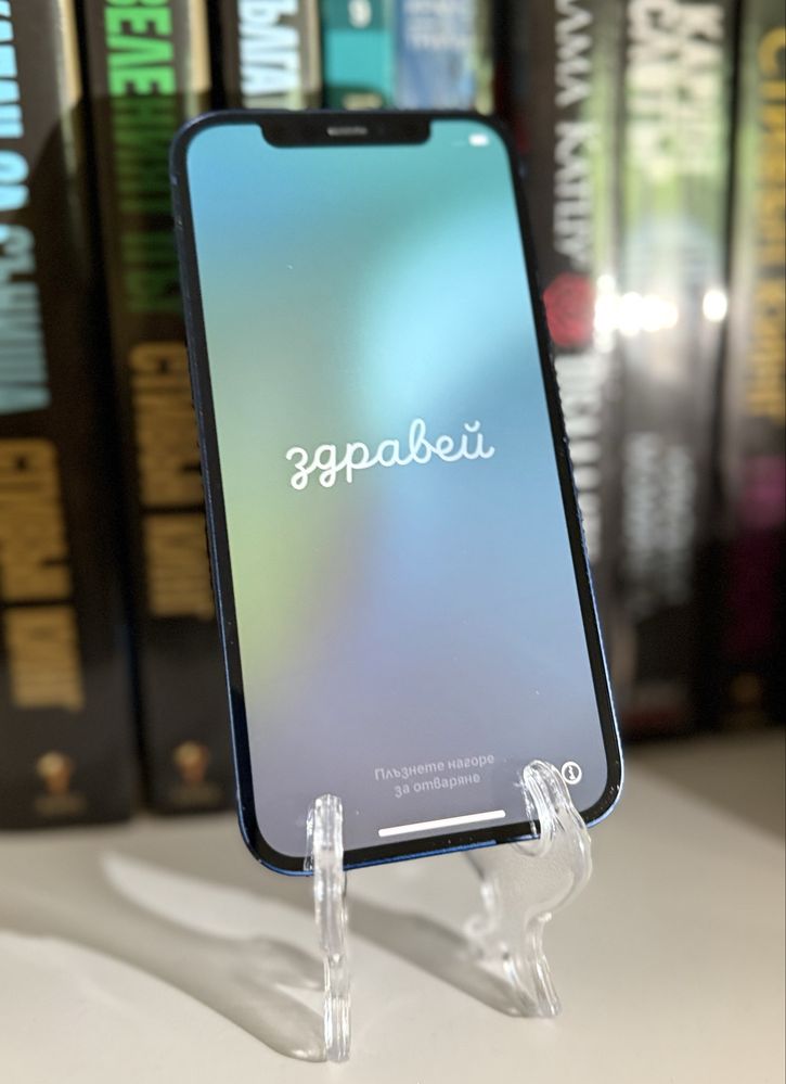 Iphone 12 128 GB + кейсове
