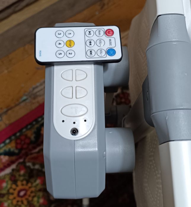 Продам люльку кроватку детскую