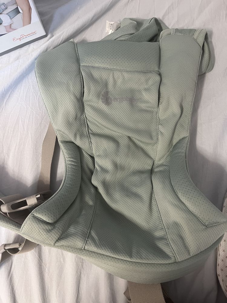 Ergobaby Embrace Newborn