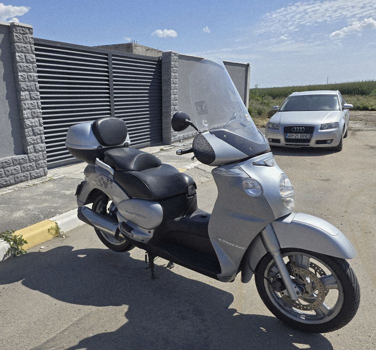 Maxi scuter Aprilia Scarabeo RT 500 ABS+