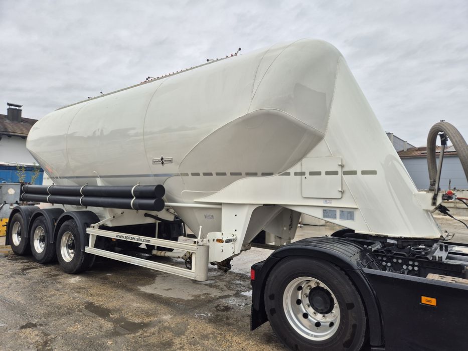 Semiremorcă Spitzer 37mc 2018/Silo/Cimentruc/Cimentruk