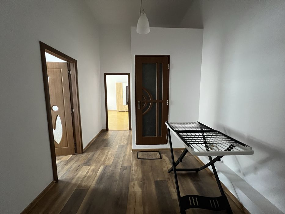 Casa in centru 2 camere 75 mp