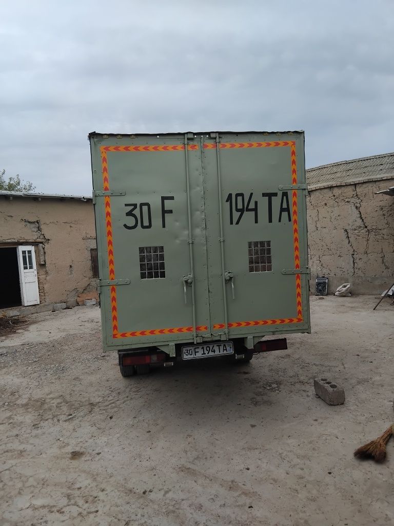 Gazel sotiladi srochni