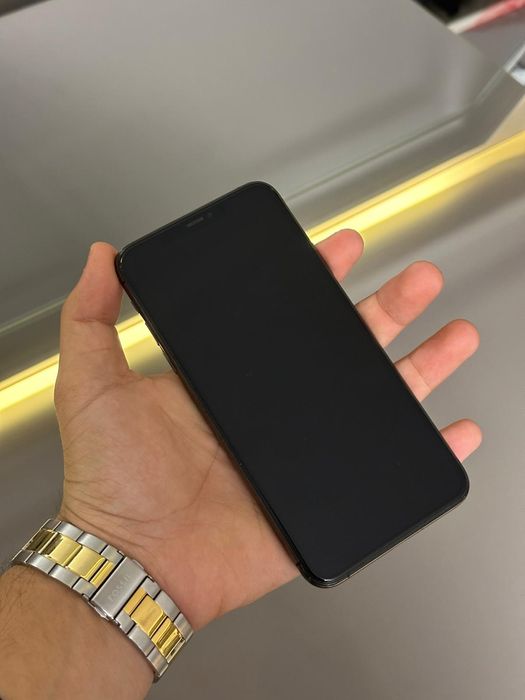 Vând IPhone 11 Pro Max