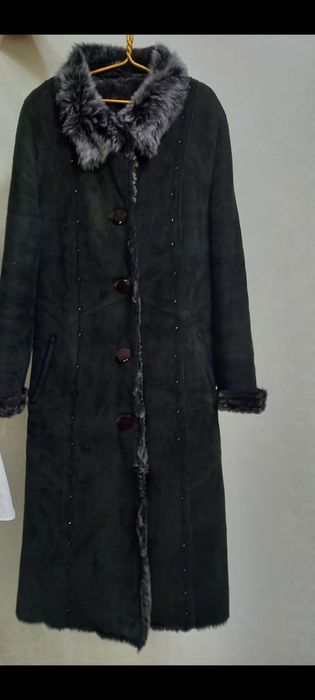 Продам дублёнку 48 р 10000тг