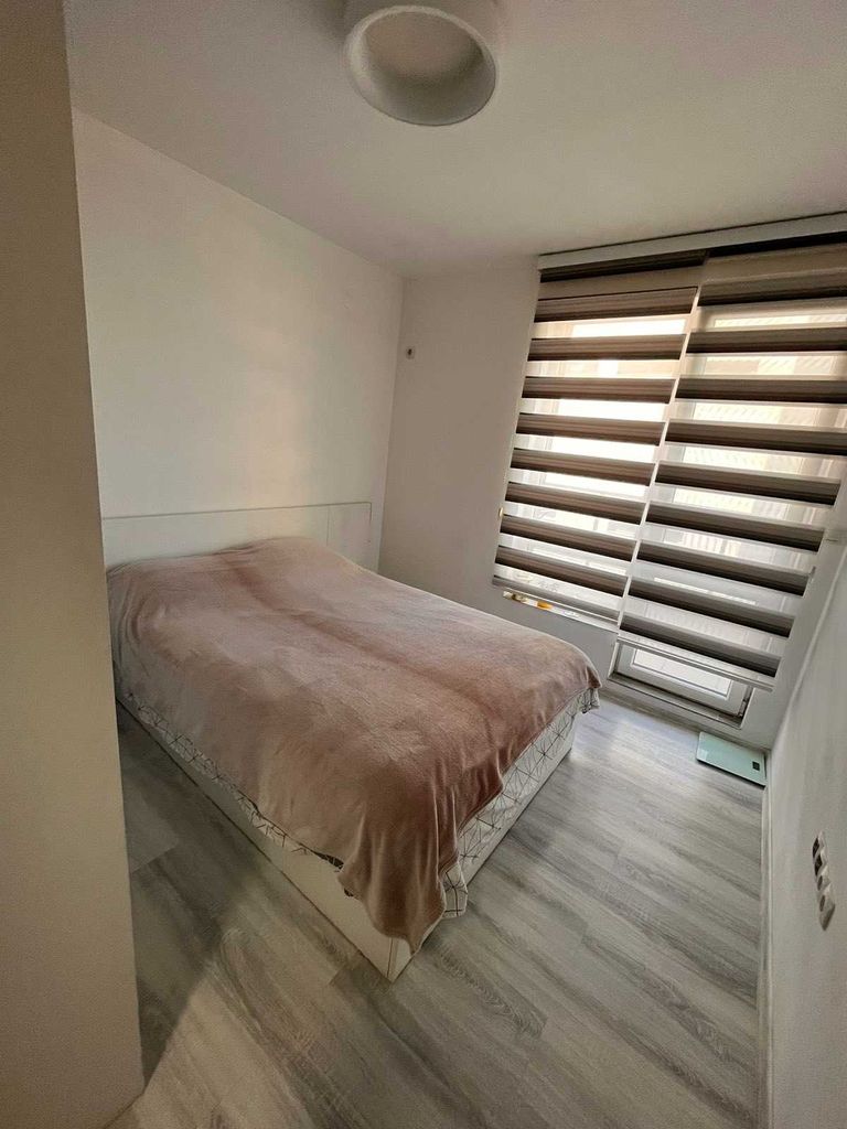 Продава се Тристаен апартамент в Пловдив, Кършияка - 97 кв.м за 1959 €/кв.м - Снимка #8