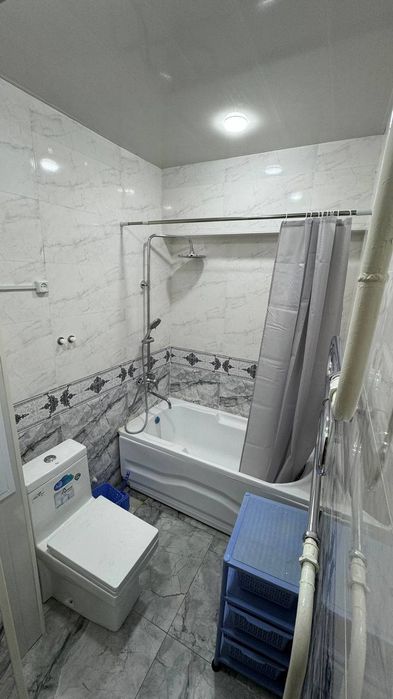 Сотиладиган уй бор сквер Ц1 срочно