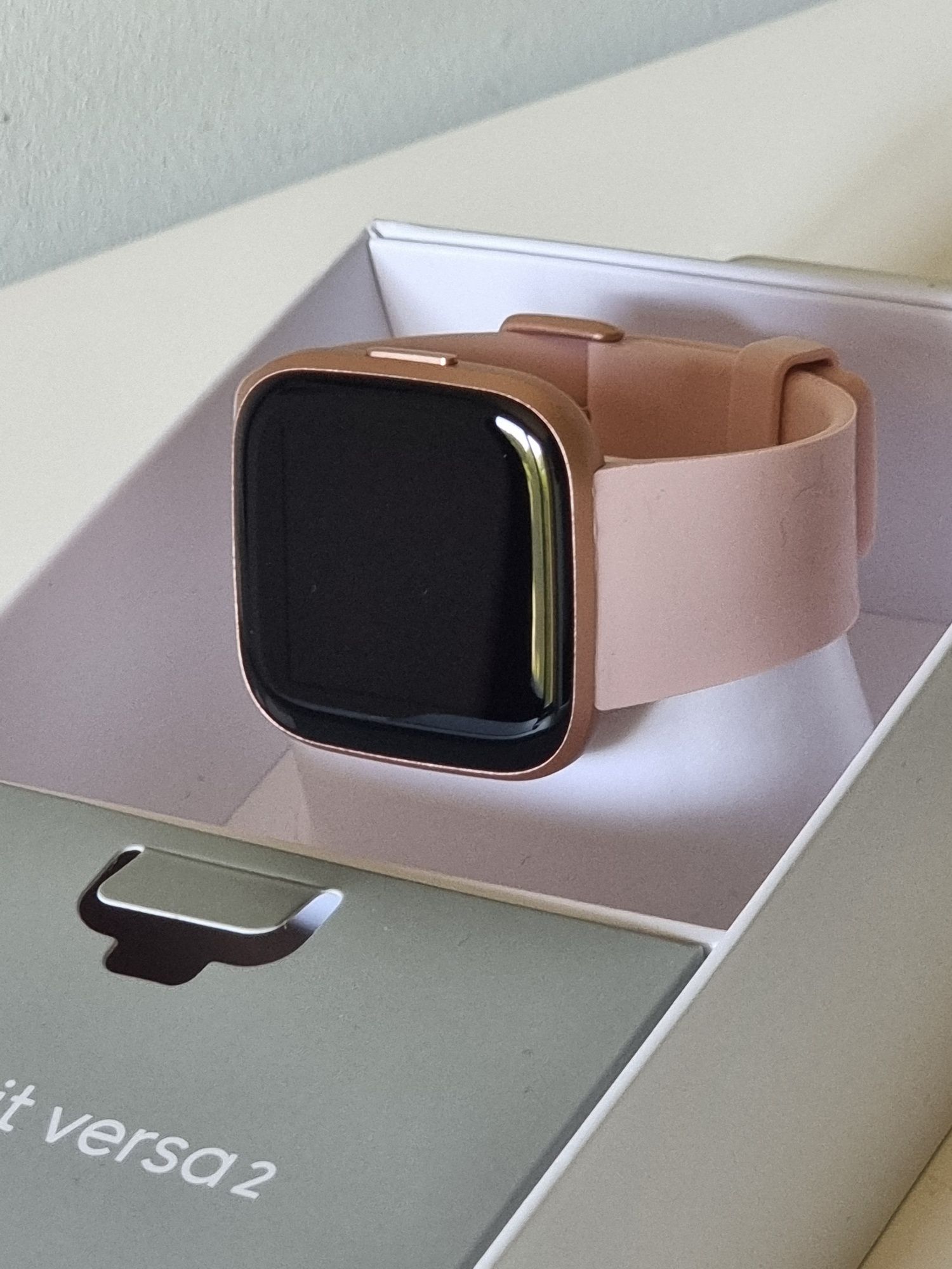 Часовник Smartwatch Fitbit Versa 2