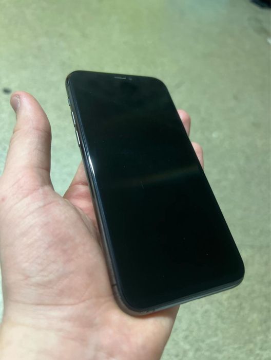 Продам Iphone 11 pro