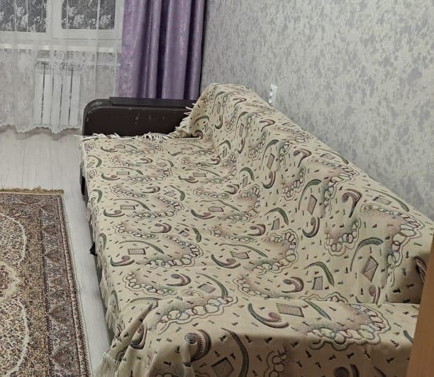 Продается диван в хорошем состоянии