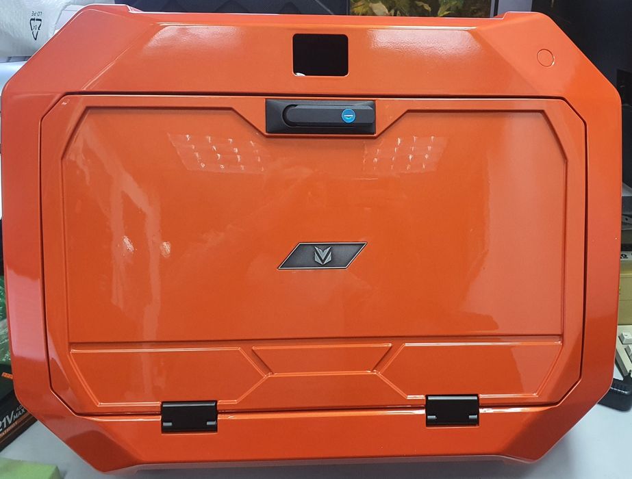 Ящик на заднюю дверь Tank 300 оранжевый