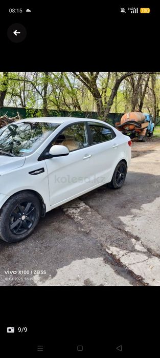 Автомобиль Kia rio