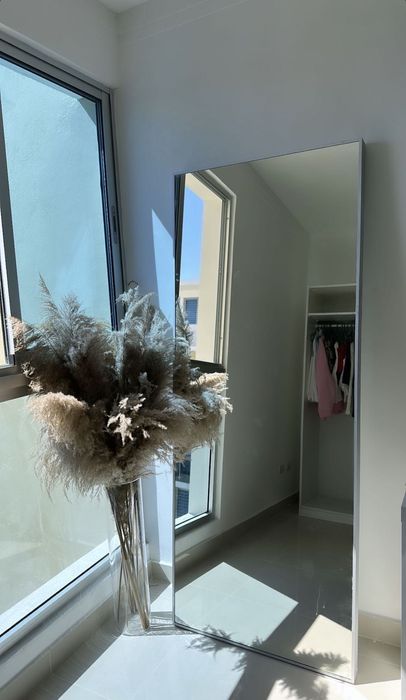 големи огледала за бяло