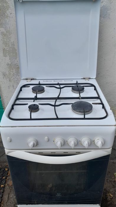 Продам газплиту
