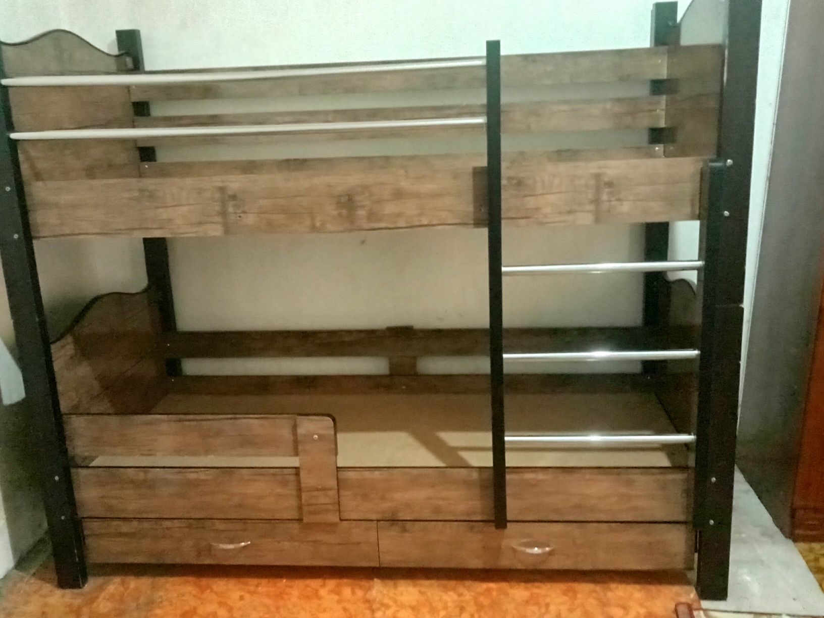 2 kishilik divan