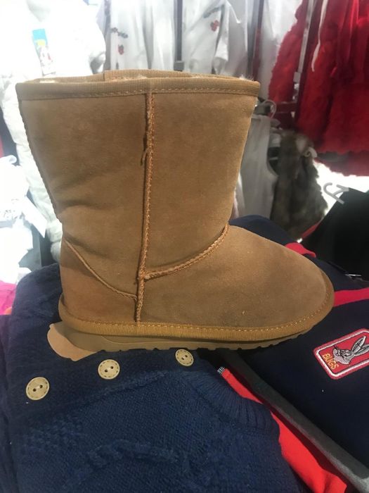 Ugg fetite maro piele intoarsa