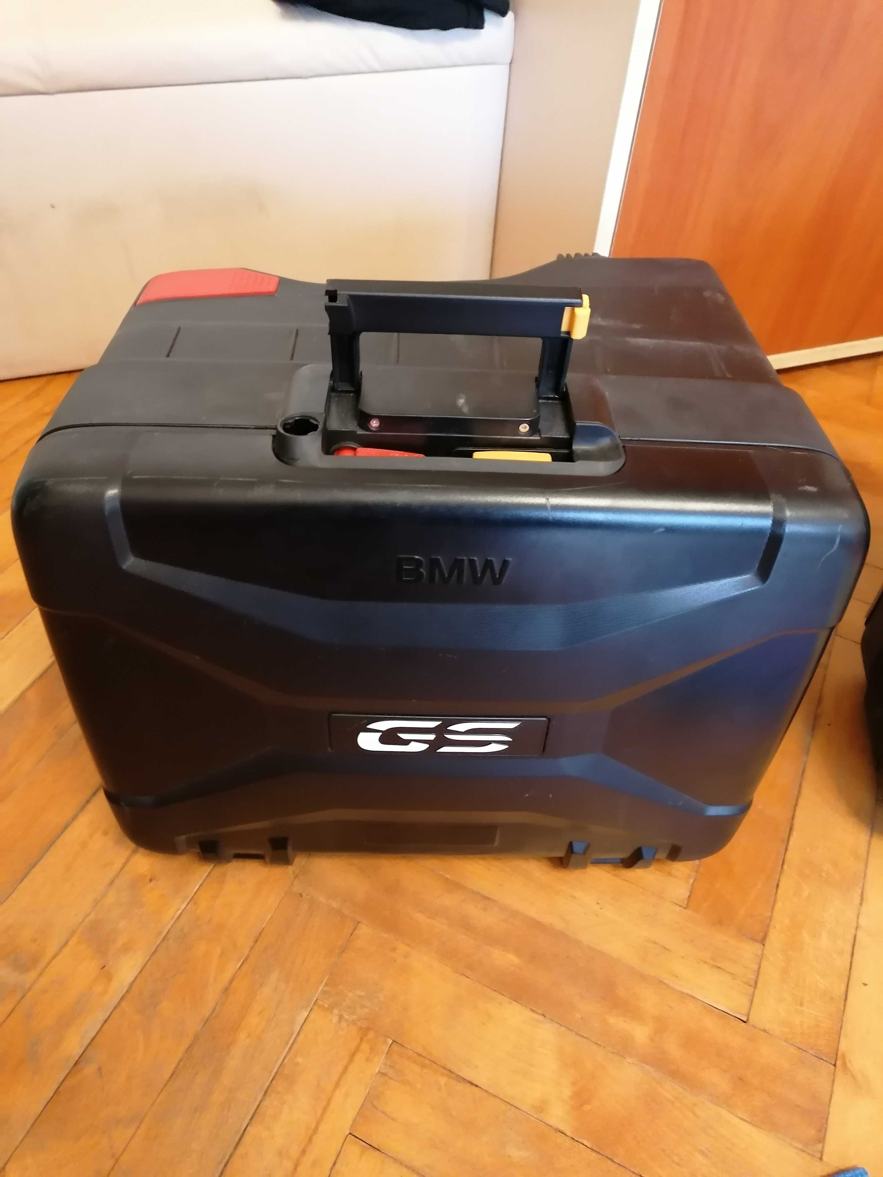Странични куфари за Бмв Гс 1200,за модела от 2014. комплект 1750 лева
