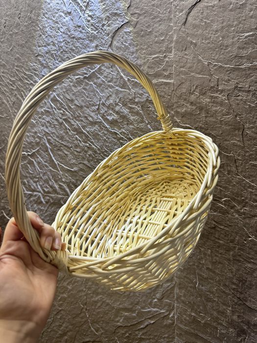 Плетеная корзина