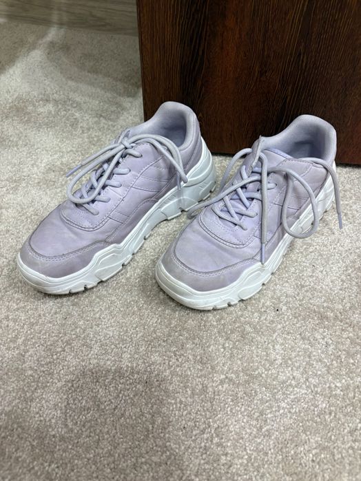 Маратонки,кецове