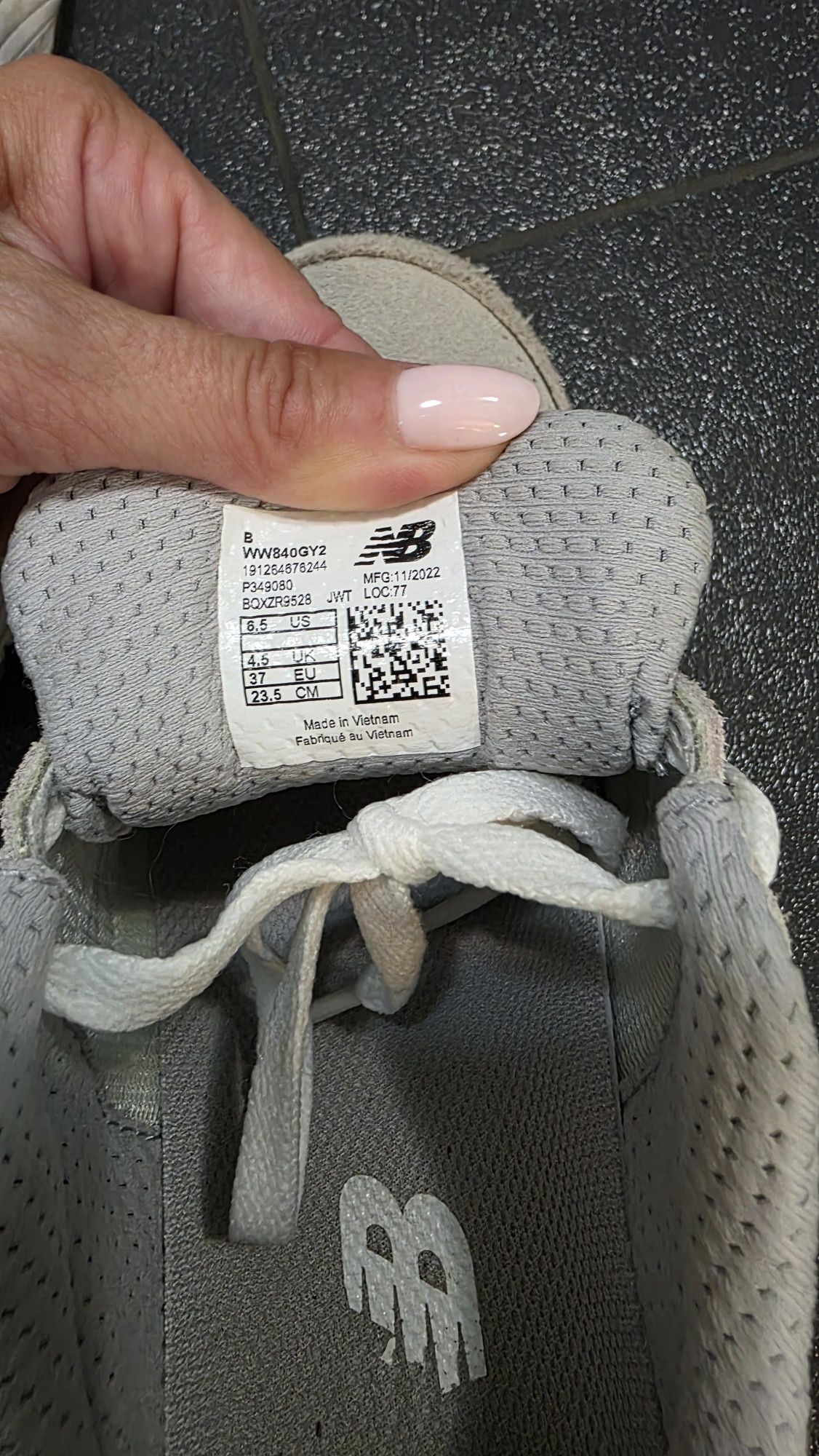 New balance велур