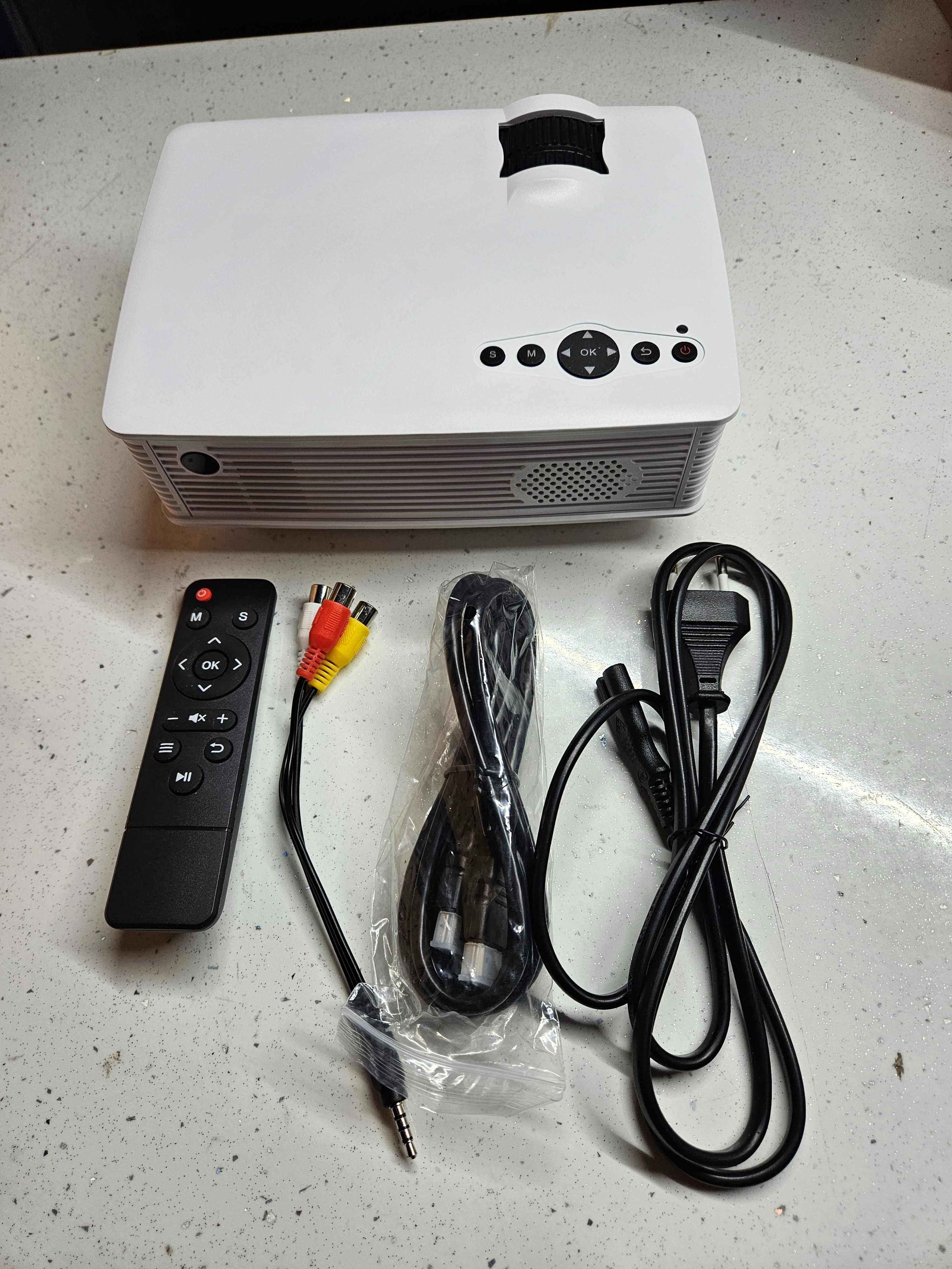 Proiector mini portabil, 120 Ansi lumeni, 800p, alb, Pret Fix