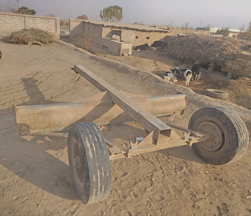 Dilnavoz sotiladi narxi 8.5 million. Dilnavoz eniga 2.90 metir.