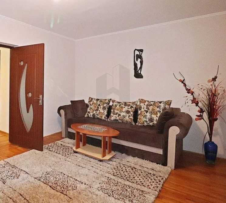 Дава се под наем Тристаен апартамент в Пловдив, Каменица 1 - 85 кв.м за 183.6 € - Снимка #3