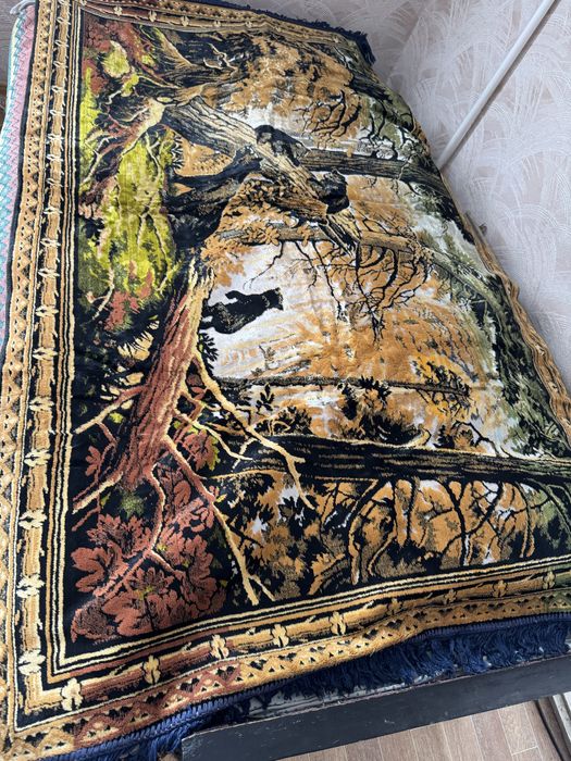 Настенный винтажный ковер.