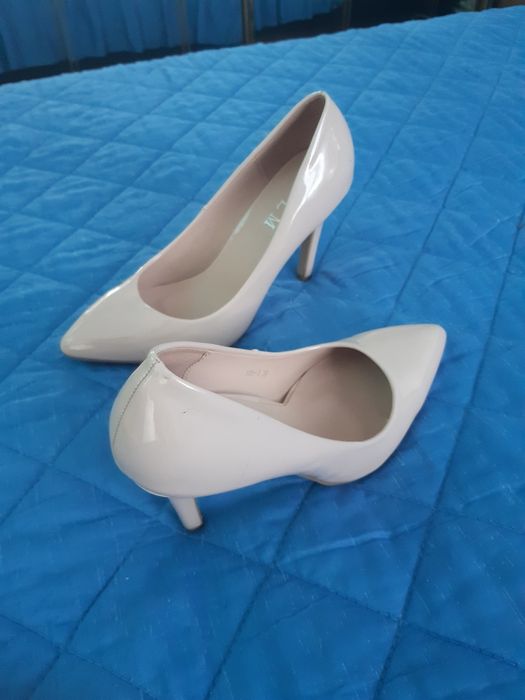 Pantofi dama bej 39