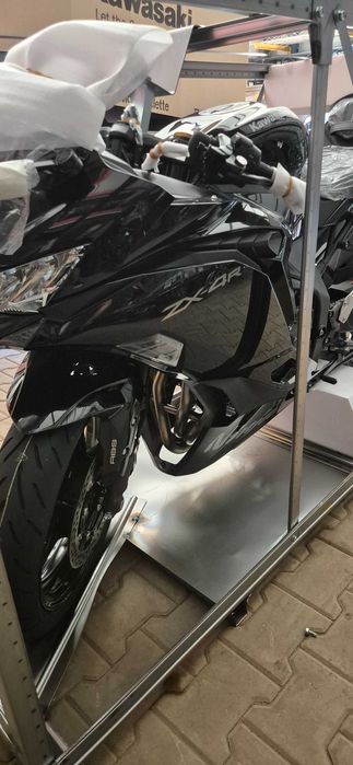 Kawaski ZX4R nou an 2026