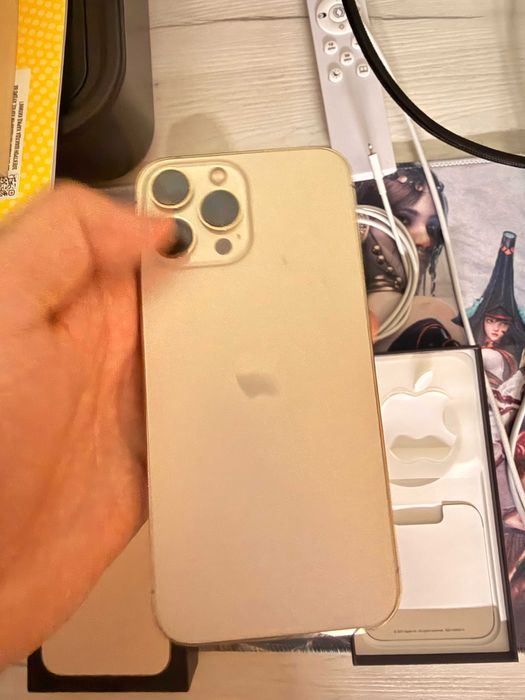 Продам iPhone 13 Pro Max 256GB ( SIM +eSIM), цвет золотой